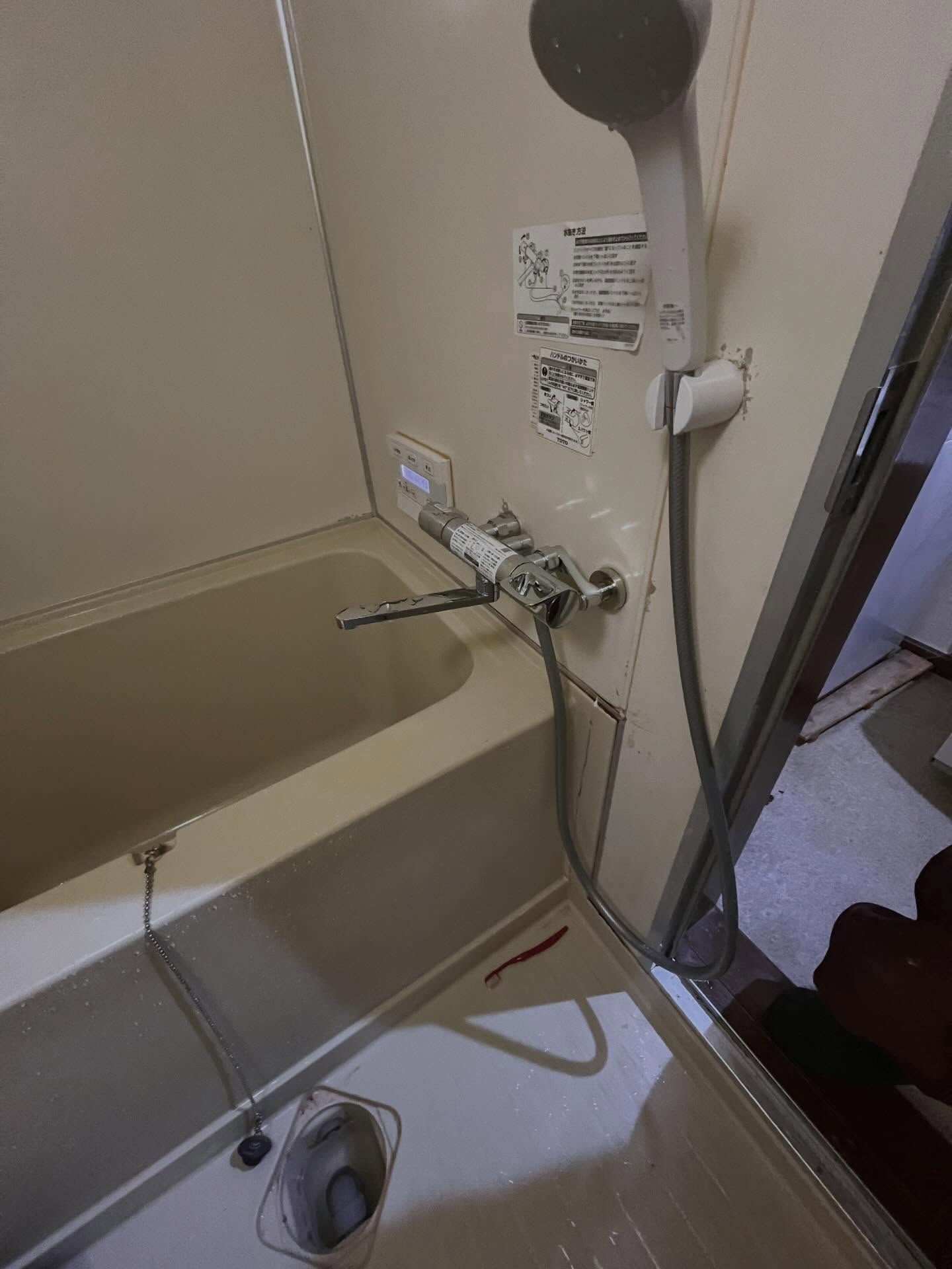 もしご自宅で水漏れが発生し、すぐに修理が必要な場合には、信頼